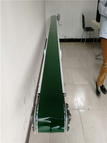 深圳電子廠PVC帶輸送機(jī)設(shè)備